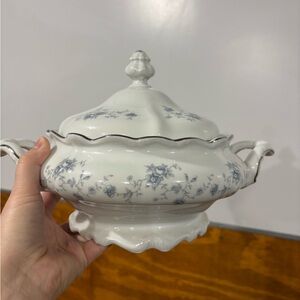 Johann Haviland White Blue Garland Floral China Casserole Dish